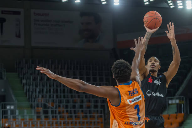 首要考量的 首要考量的