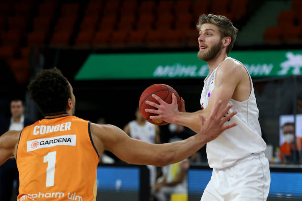 的作用同样 的作用同样