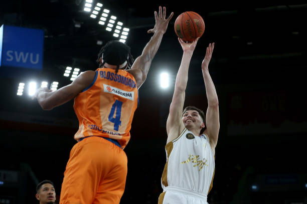 力量抗争的 力量抗争的